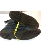 Ботинки женские размер-40 с желтыми шнурками